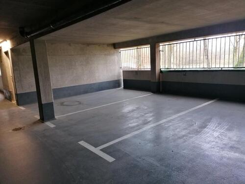 Foto - Stellplatz Parkplatz im Parkhaus St. Johann 91056 Alterlangen