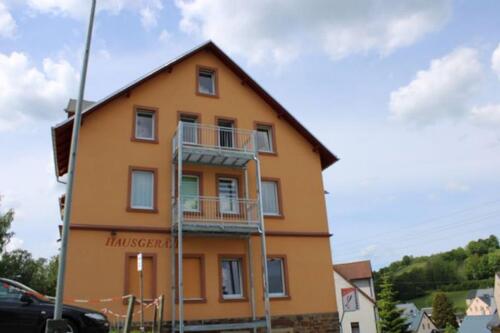 Foto - Renovierte 3 Raum- Dachgeschoßwohnung