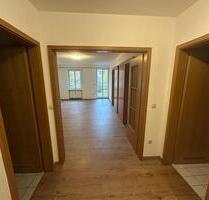 2-Zimmer Wohnung in Rosenheim mit Balkon u. Garagenstellplatz