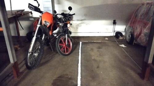 Foto - TG Münchner Freiheit für Motorrad, Roller, Bike ...