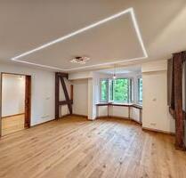 Exklusive 3,5-Zimmer-Dachgeschosswohnung nahe Mexikoplatz - Berlin Steglitz-Zehlendorf