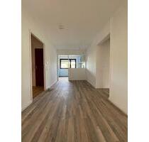 3-Zimmer-Wohnung mit Balkon - 1.200,00 EUR Kaltmiete, ca.  76,00 m² in Stuttgart (PLZ: 70599) Birkach