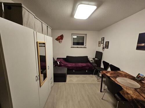 Foto - Vermiete möbilierte 1 Zimmer Keller Wohnung in Maichingen