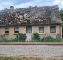 Grundstück mit Haus zu verkaufen - Milower Land
