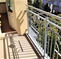 Wohnen in moderner 3-Raum Wohnung mit Balkon zum Wohlfühlen. - Magdeburg Leipziger Straße