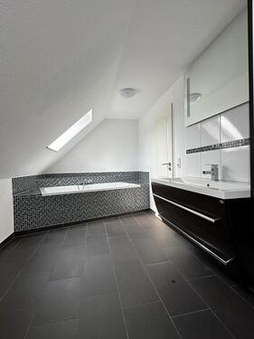 Foto - Dachgeschoßwohnung in Altenholz zur Miete