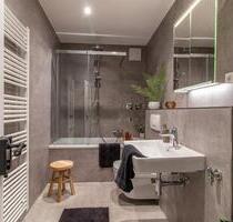 Erstbezug nach Sanierung: Wohntraum mit Einbauküche und Wellness-Bad in toller Lage - Chemnitz Hilbersdorf