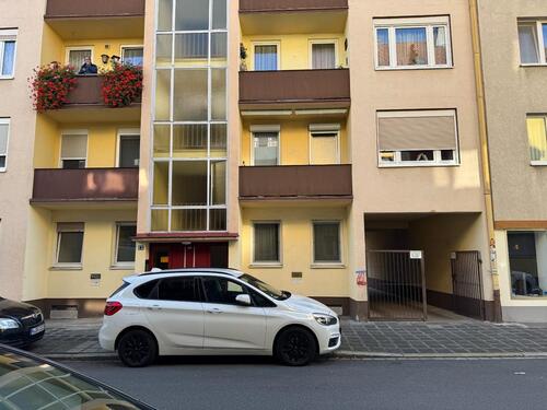 Foto - Zentral und ruhig wohnen beim Rosenaupark: 2-Zimmer mit EBK