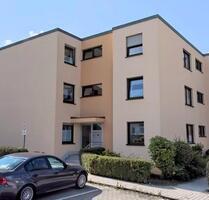 Helle 3-Zimmer-ETW mit Loggia, Eichenparkett & gepflegter WEG - Amberg