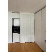 Super zentrale Wohnung - 1.400,00&nbsp;EUR Kaltmiete, ca.&nbsp; 31,00&nbsp;m&sup2; in München (PLZ: 81549) Ramersdorf-Perlach