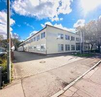 Büro- oder Praxisfläche mit ca. 88 m² in Puchheim zu vermieten