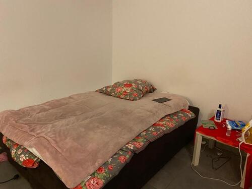 Foto - Etagenwohnung zur Miete in Köln