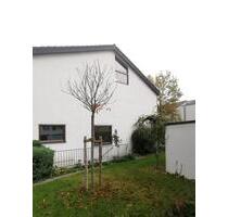 Gepflegtes Einfamilienhaus (Doppelhaus) in Stuttgart-Riedenberg