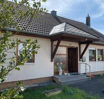 Freistehendes EFH: idyllische Lage, großer Garten, tolle Aussicht - Sankt Katharinen