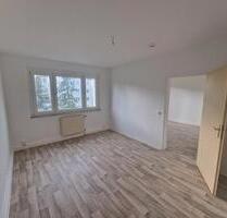 2 Raum Wohnung in Weißenfels West mit Balkon zu vermieten