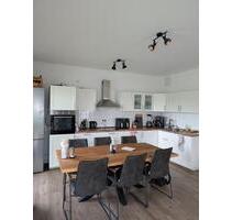 Ruhige, moderne und möblierte Neubauwohnung zur Zwischenmiete - Köln Ehrenfeld Ruhige, moderne und möblierte Neubauwohnung zur Zwischenmiete - Köln Ehrenfeld