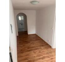 Mietewohnung - 1.100,00&nbsp;EUR Kaltmiete, ca.&nbsp; 80,00&nbsp;m&sup2; in Gäufelden (PLZ: 71126)