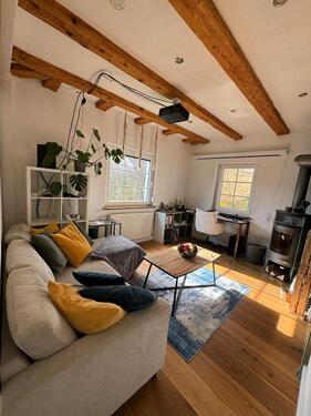 Foto - 2er-WG in chamantem Häuschen * 2 Zimmer (23m²) * großer Garten