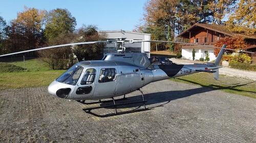 Foto - Hangar Hallenplatz Heliport Dippenricht bei Neumarkt