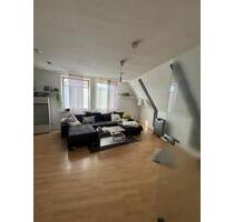 Ab 01.11. frei: 2 Zi.- Maisonette, EBK, Parkplatz - Bremerhaven Lehe