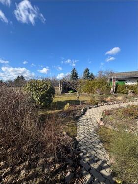 Foto - Wunderschöner Schrebergarten mit gemütlicher Hütte