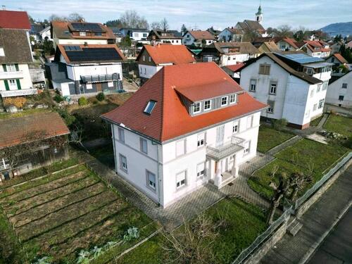 Foto - Haus mit 2-3 Wohneinheiten - 650.000,00&nbsp;EUR Kaufpreis, ca.&nbsp; 180,00&nbsp;m&sup2;