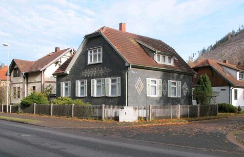 Foto - Einfamilienhaus - 35.000,00&nbsp;EUR Kaufpreis, ca.&nbsp; 136,00&nbsp;m&sup2;
