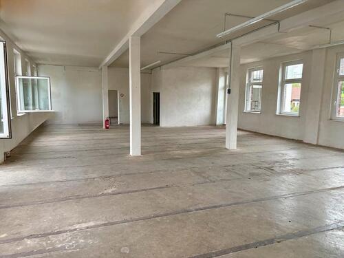 Foto - Gewerbeimmobilie 280m2 Hüsten Büro Studio Halle Lager Produktion