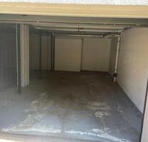 1 PKW Garage mit Strom - 120,00 EUR Miete, in Leipzig (PLZ: 04105) Mitte