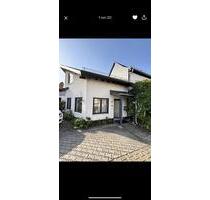 Einfamilienhaus Langenhahn - 1.190,00&nbsp;EUR Kaltmiete, ca.&nbsp; 120,00&nbsp;m&sup2; in Langenhahn (PLZ: 56459)