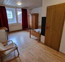 Zimmer in Doppelapartment (1) - 250,00&nbsp;EUR Kaltmiete, ca.&nbsp; 27,00&nbsp;m&sup2; in Coburg (PLZ: 96450)