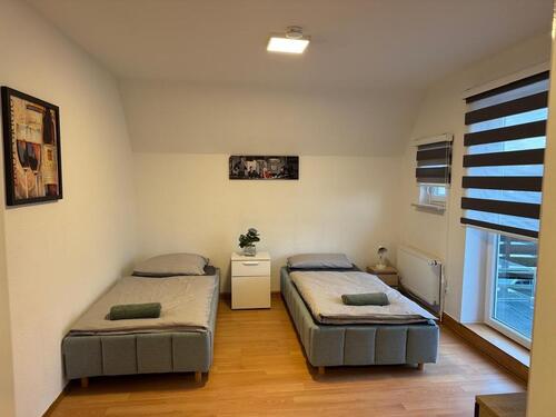Foto - FERIENUNTERKUNFT & ZWEIZIMMER WOHNUNG
