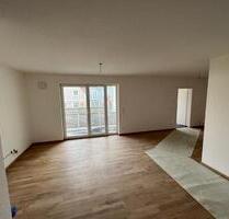 Großzügige 2-Zimmer-Wohnung mit 2 Balkonen im Zentrum von Mammendorf