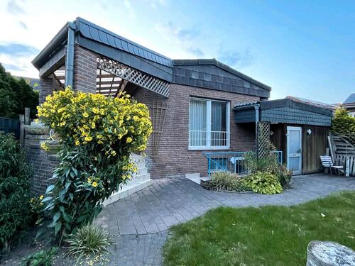 Foto - Haus zu vermieten - 970,00 EUR Kaltmiete,