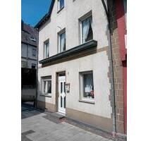 Stadthaus in Linz - 250.000,00 EUR Kaufpreis, in Linz am Rhein (PLZ: 53545)