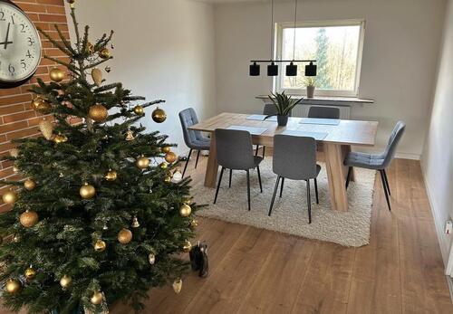 Foto - Kernsaniert 2023 - 2,5 Zimmer Wohnung mit Parklage