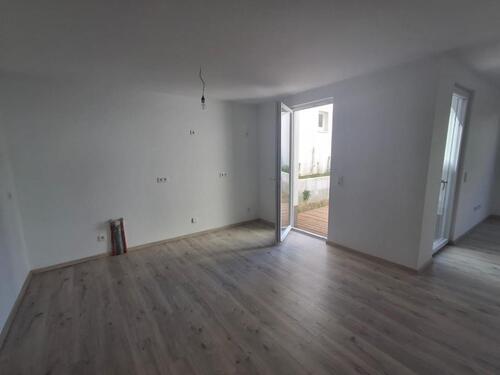 Foto - 2 Zimmer Erdgeschoßwohnung zur Miete in Ludwigshafen am Rhein