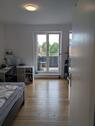 Foto - WG-Zimmer mit Balkonzugang 