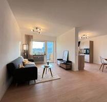 ANFRAGESTOPP! Frisch renovierte 3 ZKB-Wohnung mit Einbauküche - Saarbrücken West