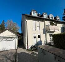 München-Solln 2 Zi Whg mit riesen Garten ab 01.05. zu Vermieten