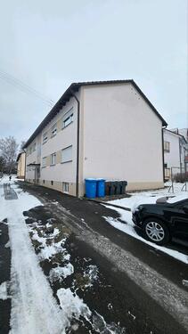 Foto - Wohnung mit ausgebautem Dachboden, Balkon, Terasse und Garage