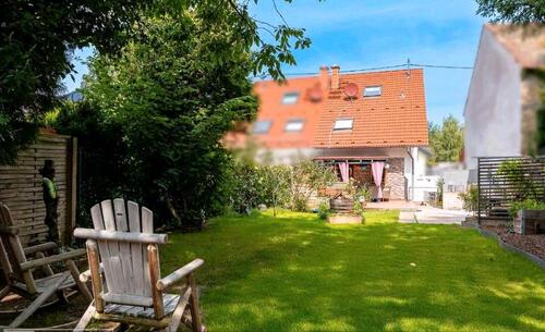 Foto - Doppelhaushälfte ideal für Familien mit einem großen Garten