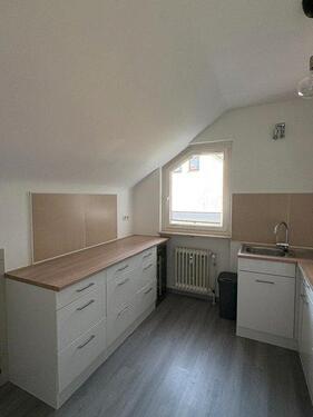 Foto - Dachgeschoßwohnung in Bischofsheim zur Miete