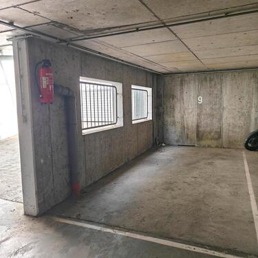 Foto - car parking - 100,00&nbsp;EUR Miete,