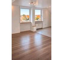 Moderne, helle 3 Zimmer Dachgeschosswohnung in Volkach