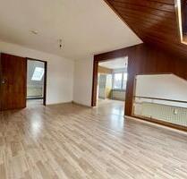 2-3 Zi Dachgeschoss Wohnung in Köllerbach - Püttlingen