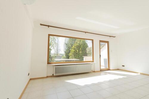 Foto - 6 Zimmer Einfamilienhaus zur Miete in Rodenbach