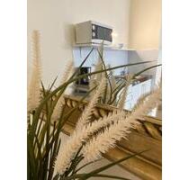 Schicke Single Wohnung (möbliert) nähe urbanes Stadtquartier 