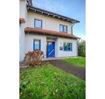 Familienidylle im REH mit 2 Stellplätzen in Ense - Bremen