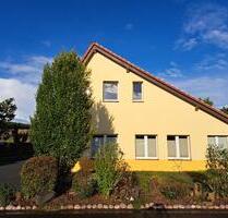 Helle 2 Zimmer Dachgeschoßwohnung - Rentweinsdorf